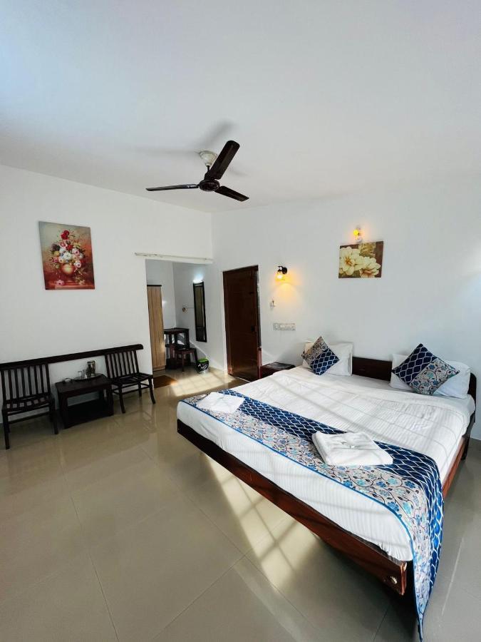 Red Stone Villas Coorg 马迪凯里 外观 照片