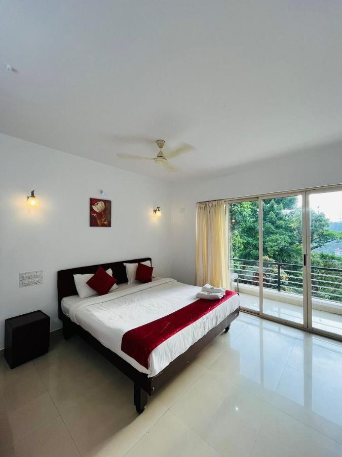 Red Stone Villas Coorg 马迪凯里 外观 照片
