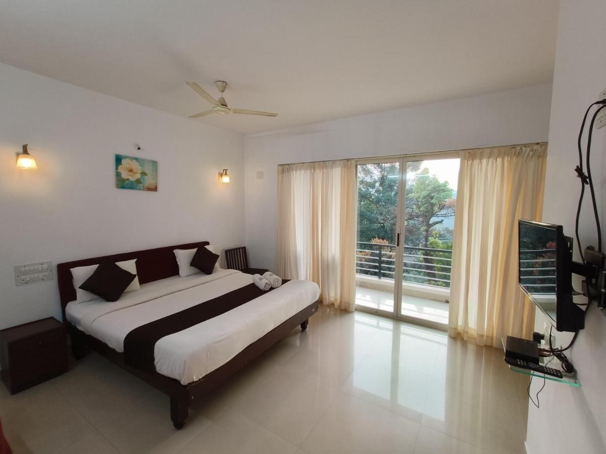 Red Stone Villas Coorg 马迪凯里 外观 照片