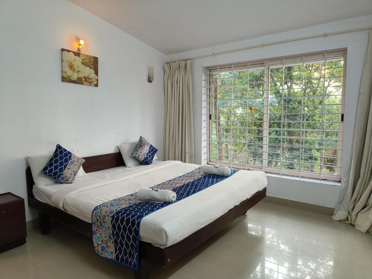 Red Stone Villas Coorg 马迪凯里 外观 照片